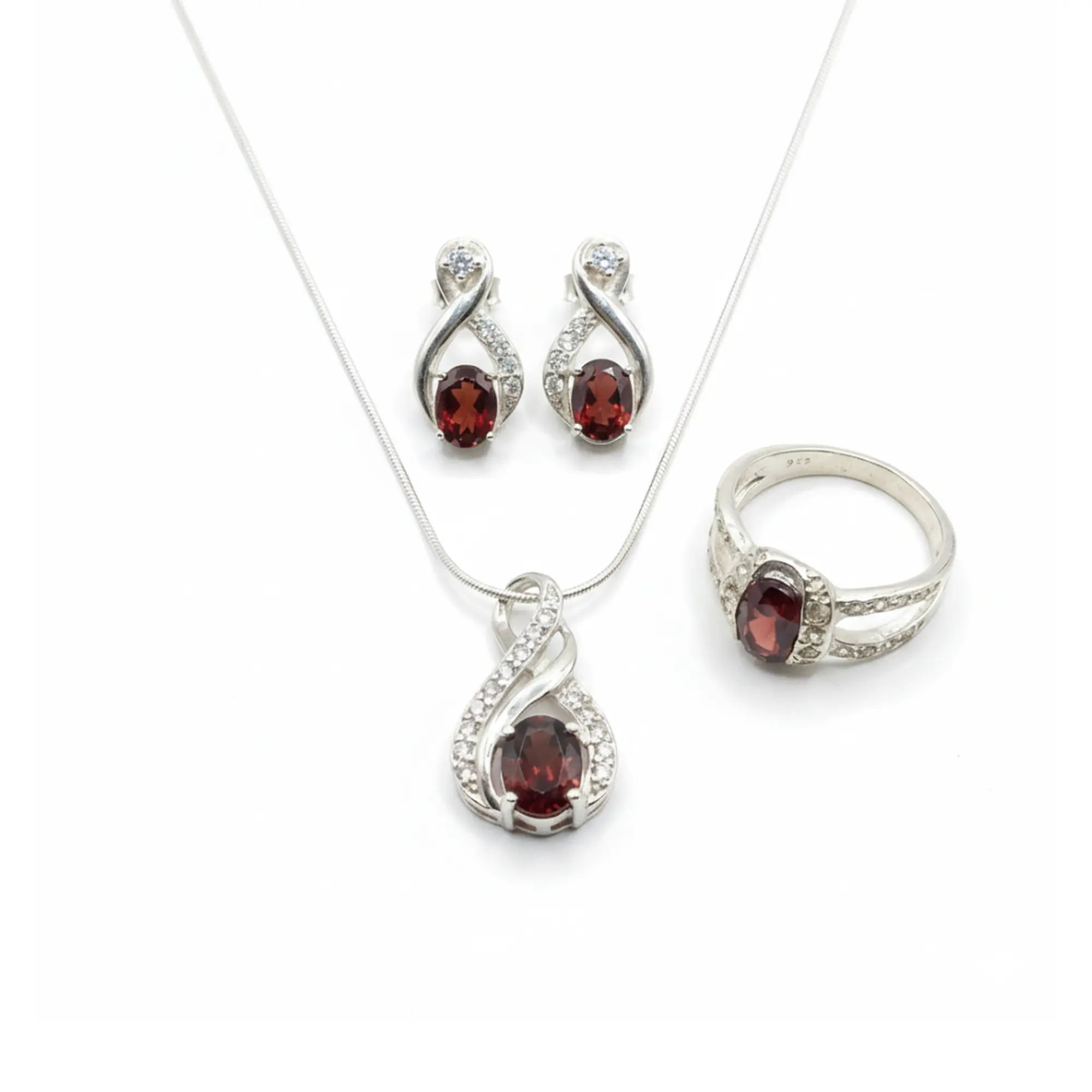 90 Crimson Elegance Infinity Set - Image 1